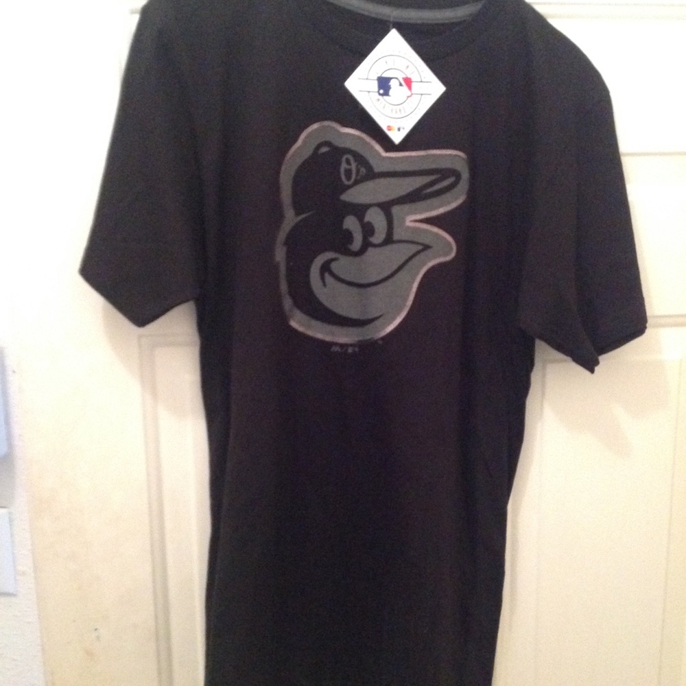 Majestic MLB Medium Baltimore Orioles shirt